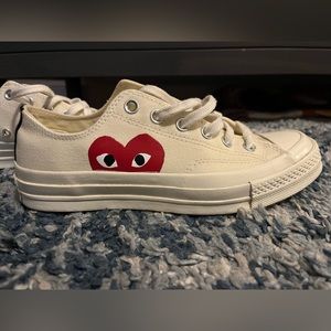 Converse Chuck Taylor All-Star OX Comme Des Garcons PLAY Sneakers in White.